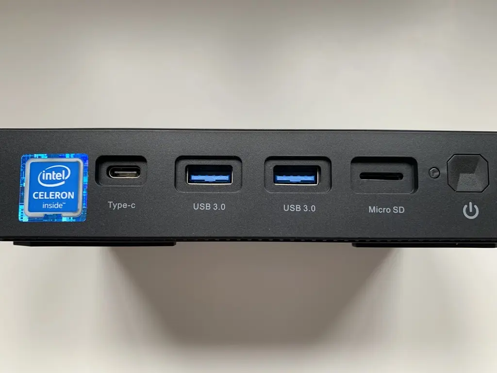 Chuwi Herobox Pro front