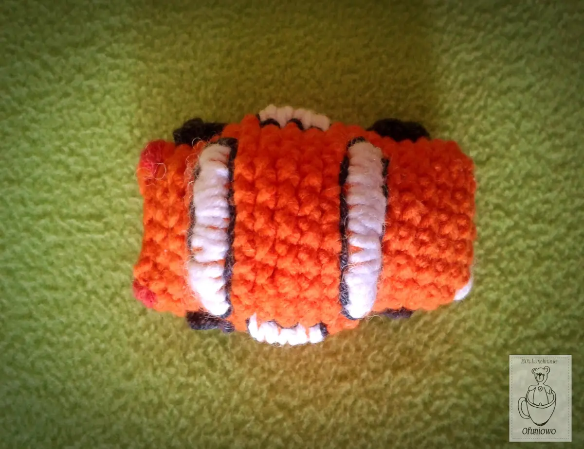 Crochet car