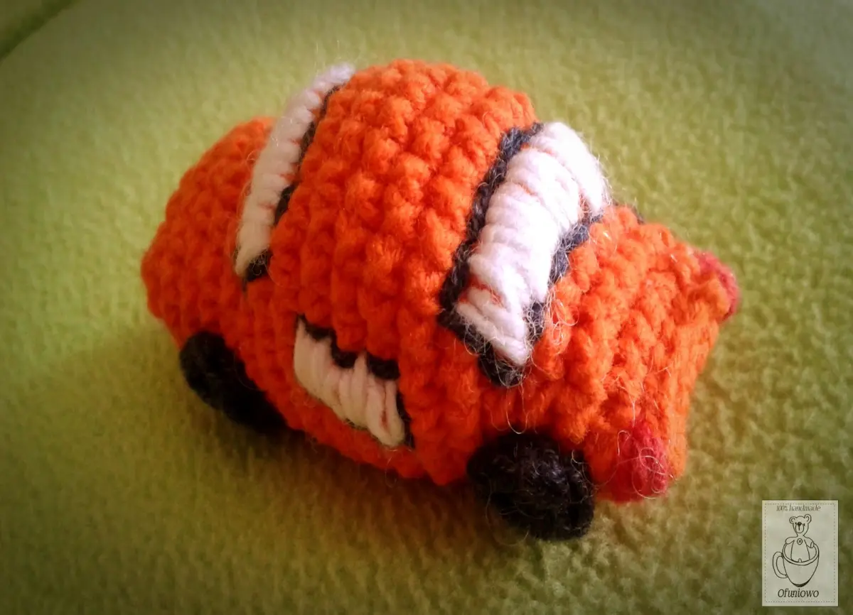 Crochet car