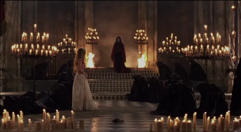 The Theatre with Armand leading the show - Vampires prostrate before the elder vampire