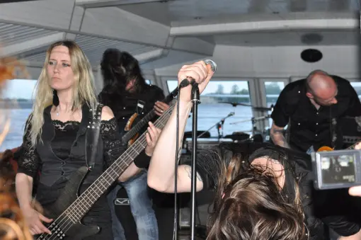 Metal Ship