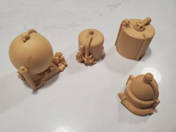 Resin modules used for battlefield scenery