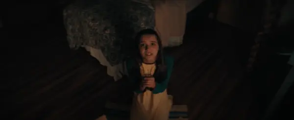 Madeleine McGraw as Gwen in The Black Phone movie