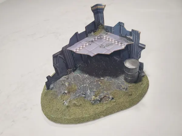 Building wreckage as a fortification (miniature scenery modelling) - WH40k