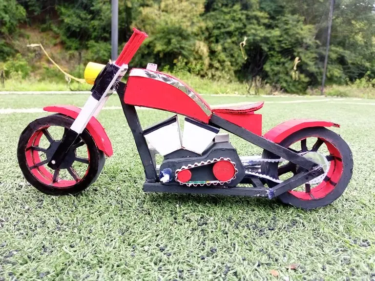 Chopper motorcycle