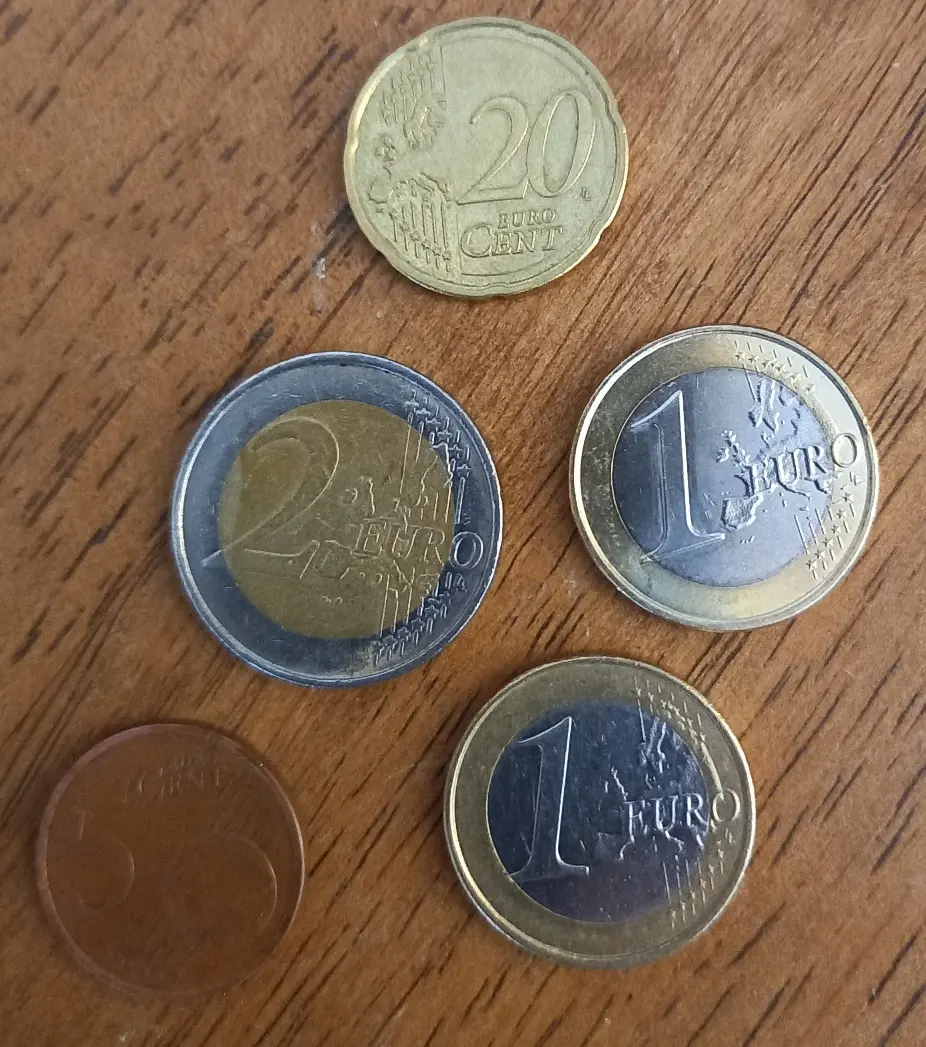 2c5c2d4f7faca87bdcdd70885aac7769e307263358bbe657643d80688763c982.jpg