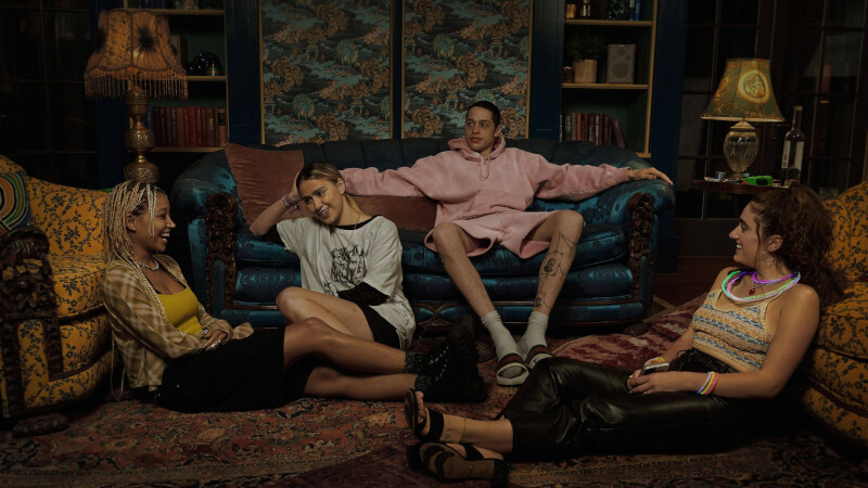 Amandla Stenberg, Maria Bakalova, Pete Davidson and Rachel Sennott in Bodies Bodies Bodies movie