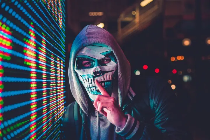 b325aaefdf0d8a7001336c31712f2acdc6199f9440d50cc5fe9ac0559e8e2bfb.jpg