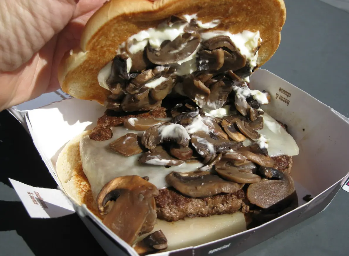 Burger with Mushrooms in it