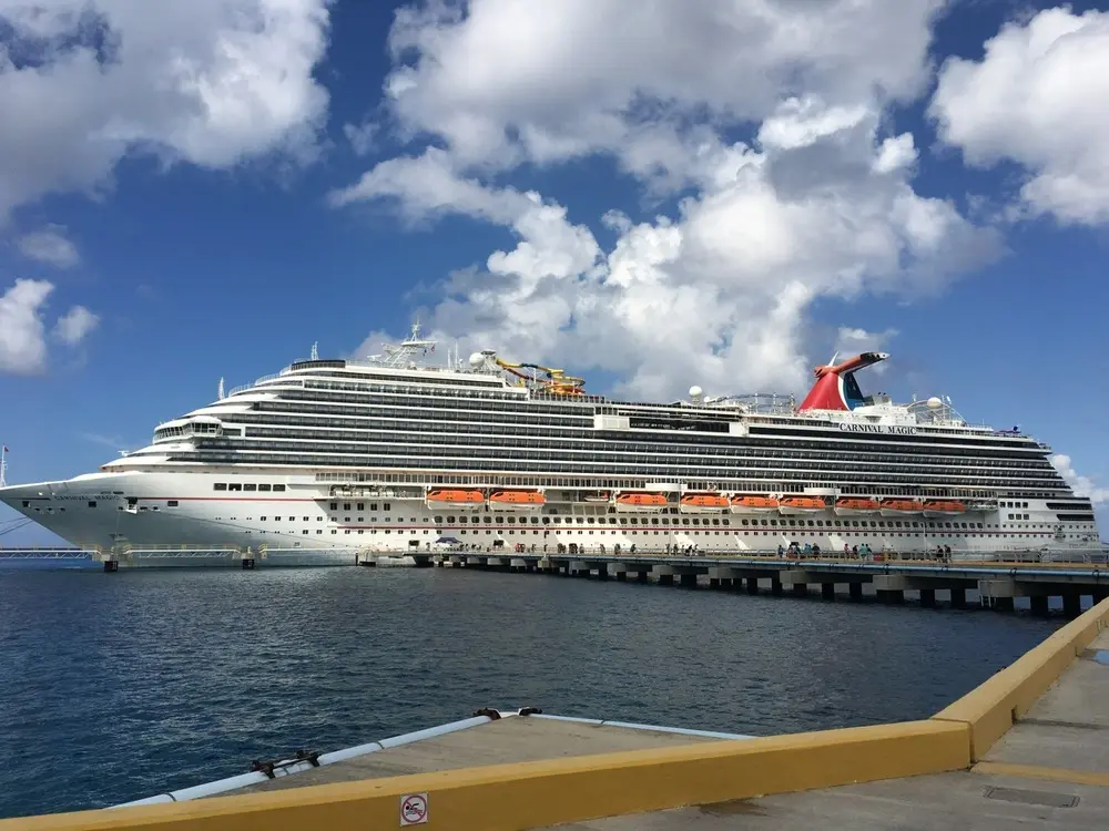 Cruise ship