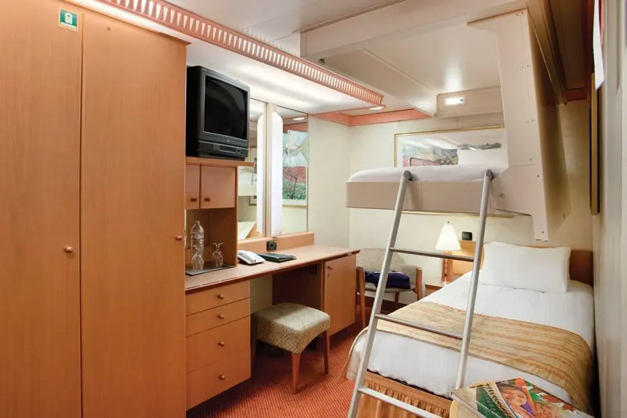 Cruise ship