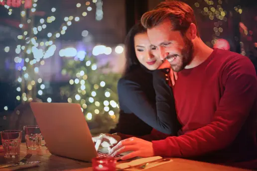 The internet makes vacation planning magical.