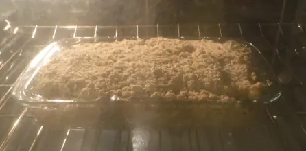 Apple Cinnamon Crumble in Pan in Oven