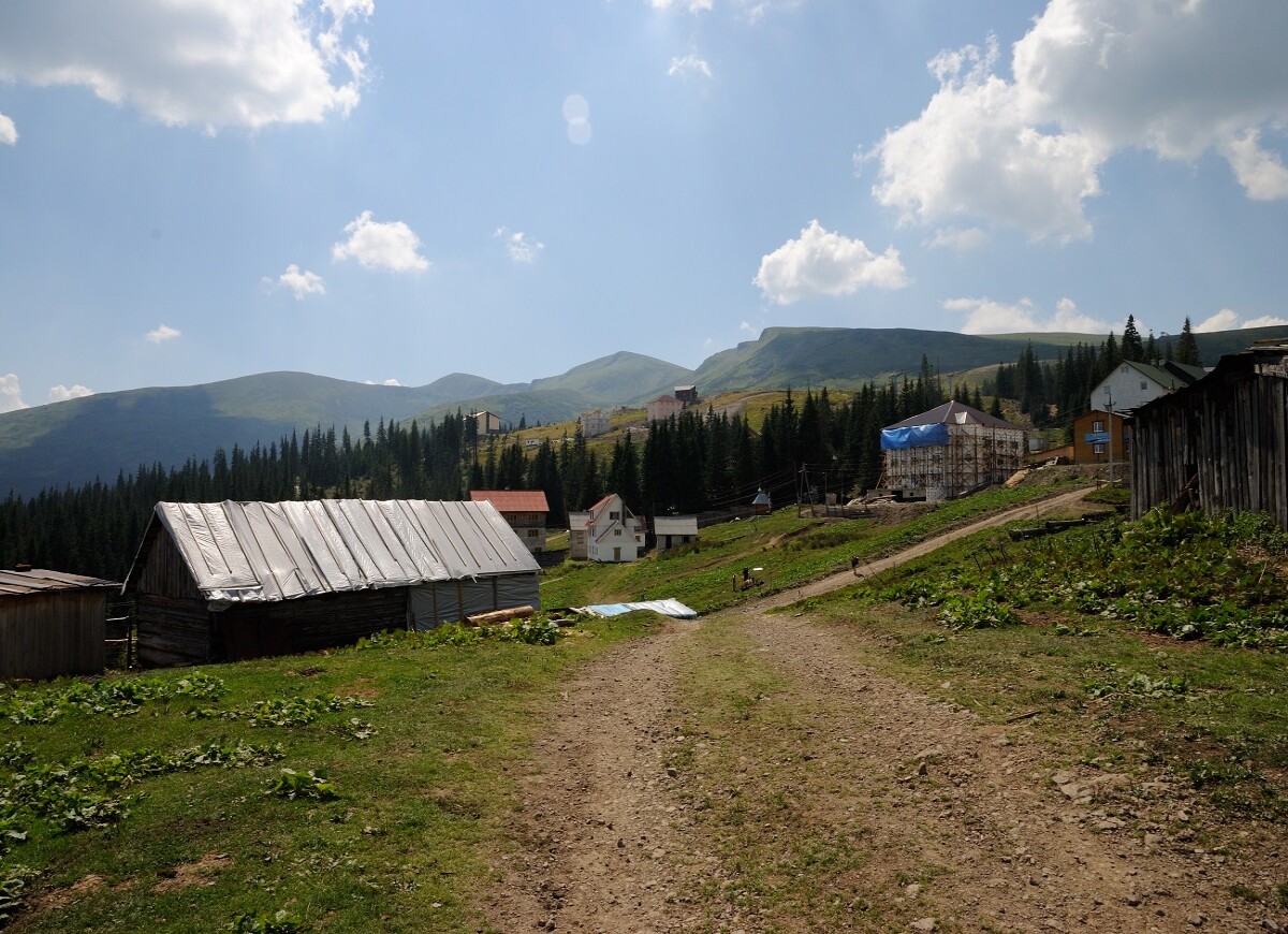 Svidovets, construction of a ski resort, Carpathians