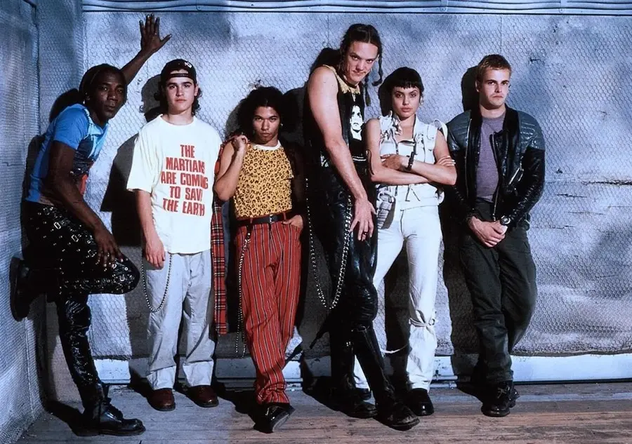 Photo of the main cast of 1995 movie Hackers