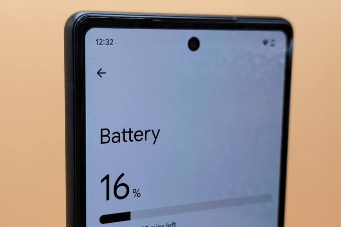 Phone battery of Google pixel 6a