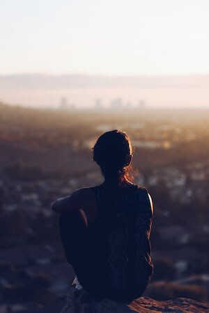 4b1fa8744bb4659ca0ad624eee21a3310545d8fd36481b56e6edf53e7d202c24.jpg