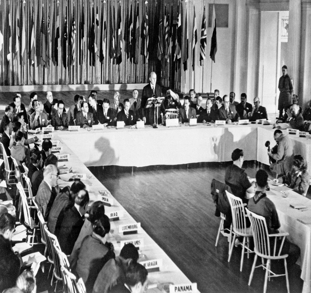 Negotiations of Breton wood agreement