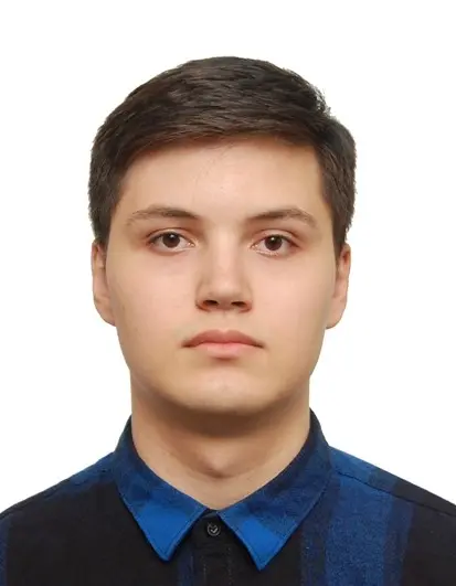 A standard profile image of mine. I like blue shirts very much, as you can see in this photograph.