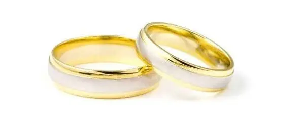 Anillos de oro