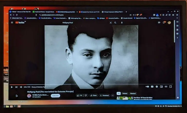 5938d8f91874f13c752369a6668bdc1ef2e771e5d091d901a2b412d8bf76613b.jpg